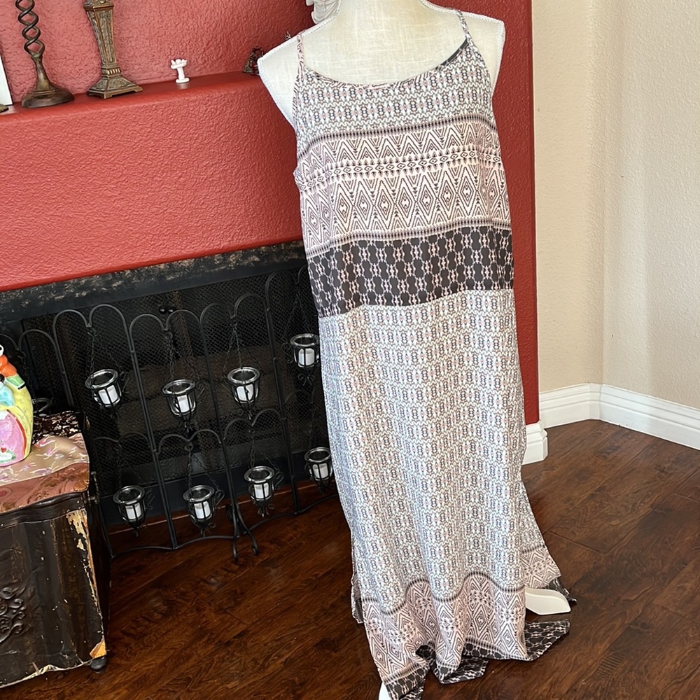 SUGAR + LIPS SLIP DRESS LARGE